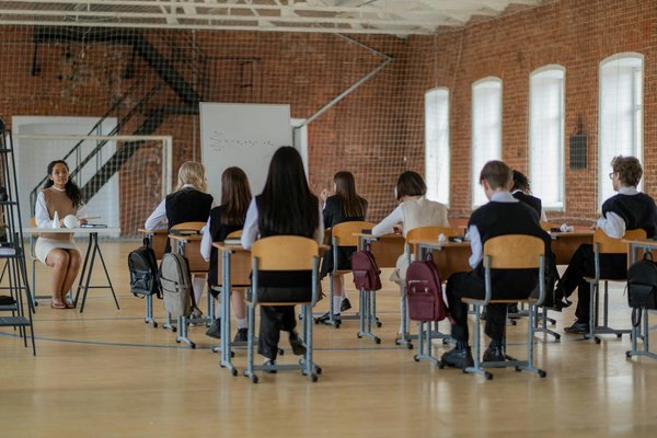 How Can UK Entrepreneurs Prepare for a Changing Business Landscape?